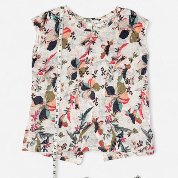 Floral Tank Top with Button Back - Picture 4 of 6